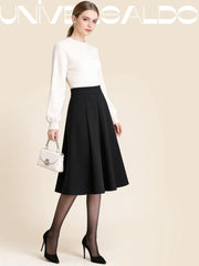 Есенна-зимна полу-рокля от гъста вълна