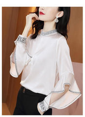 Стилна блуза от коприна със сатен и волни ръбове