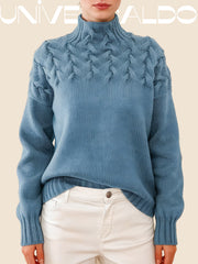 Плетен Пуловер с Висока Яка и Обемен Корабов Възел