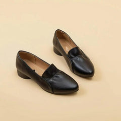 Дамски Обувки с Мека Кожа, Остри Върхове и Широк Ток