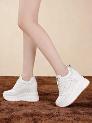 Обувки с Вградена Подметка, Дебела Подметка и Платформа