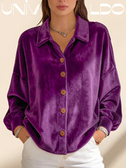 Кадифена Блуза с Отложна Яка, Копчета и Отворен Преден Дизайн