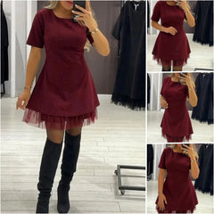 Рокля с Кристали и Мрежест Долен Ръб