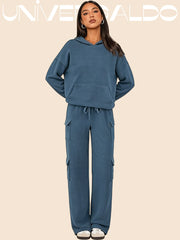 Дву-Частен Спортен Комплект с Качулка в Свободен Крой