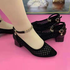 【горещи продажби】нови модни ретро сандали на клин с катарама с голям размер