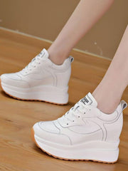 Обувки с Вградена Подметка, Дебела Подметка и Платформа