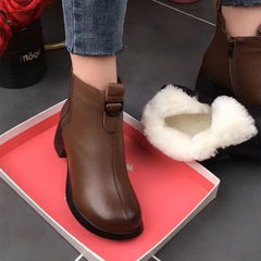 Ръчно изработени италиански неплъзгащи се дамски ботуши от естествена кожа