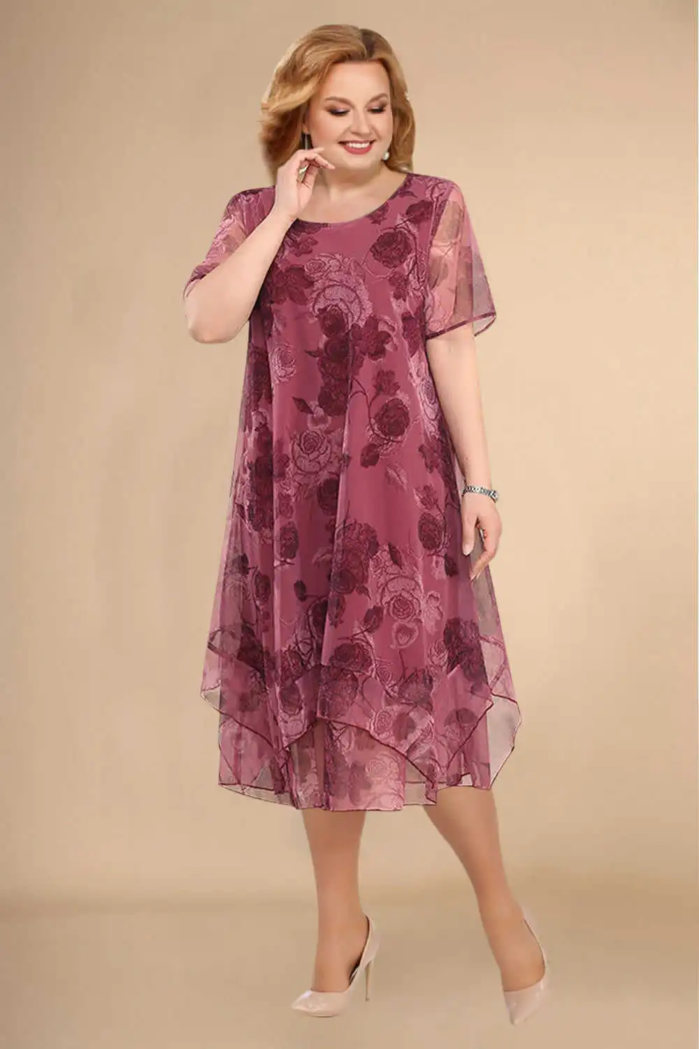 Нова рокля от шифон с щампа