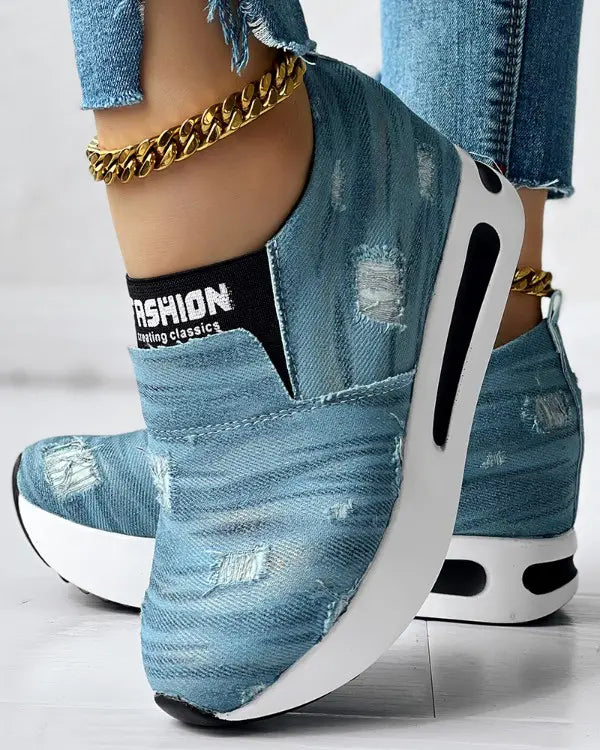 50% ОТСТЪПКА🔥Нови дамски ежедневни обувки със скрити токчета на танкетка