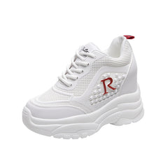 Спортни Обувки с Вградена Подметка и Мрежест Външен Слой