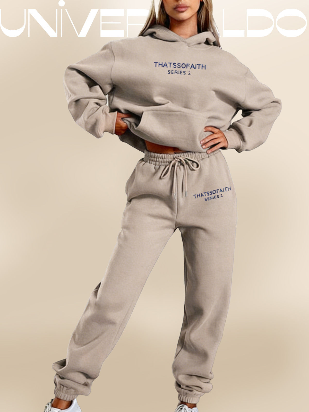 Комплект с Качулка и Принт с Букви