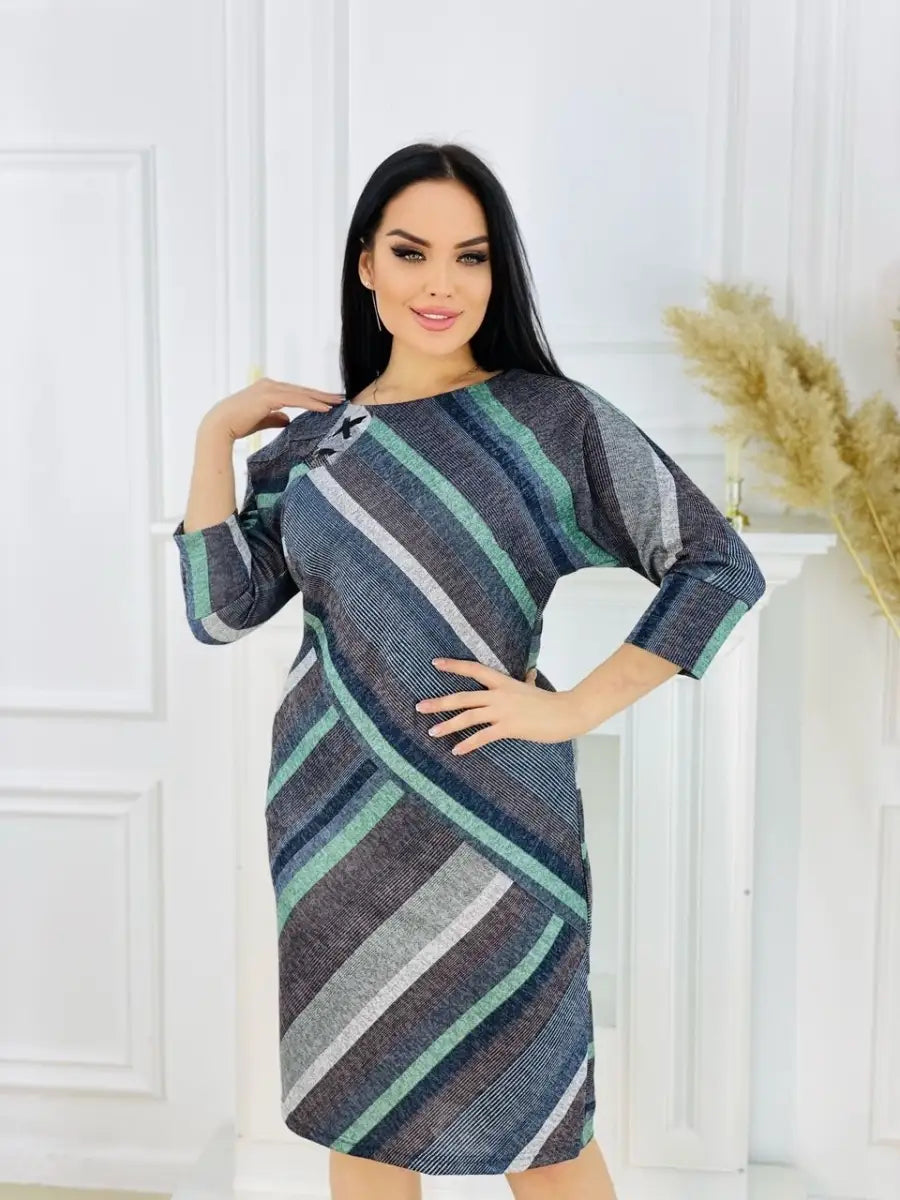 👗🍂 Нова есенна елегантна рокля с кръгло деколте и райета