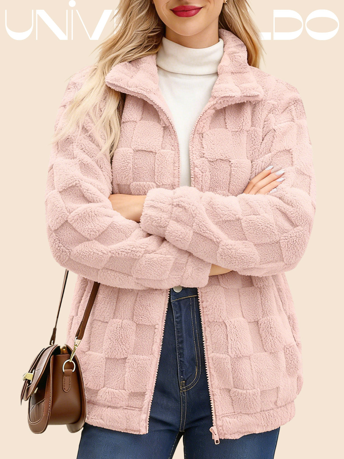 Яке с Изправена Яка, Каре и Молния от Имитиран Кож