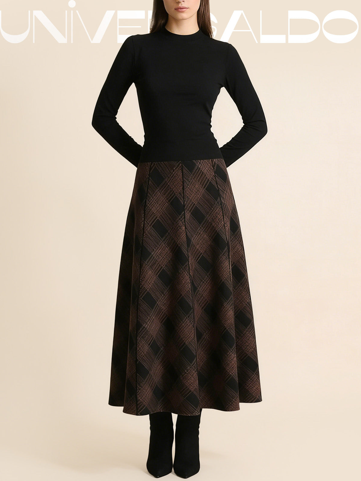 Топла Полу-Рокля с Принт и Висока Талия