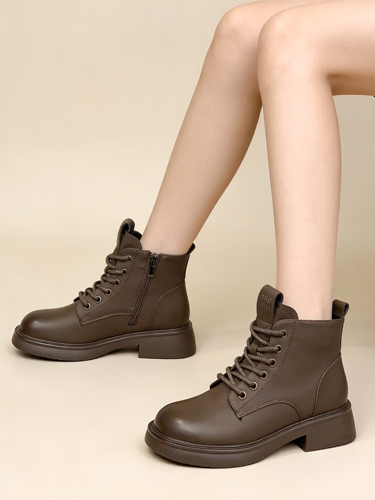 Мартинси с Мека Кожа, Подплата и Дебела Подметка