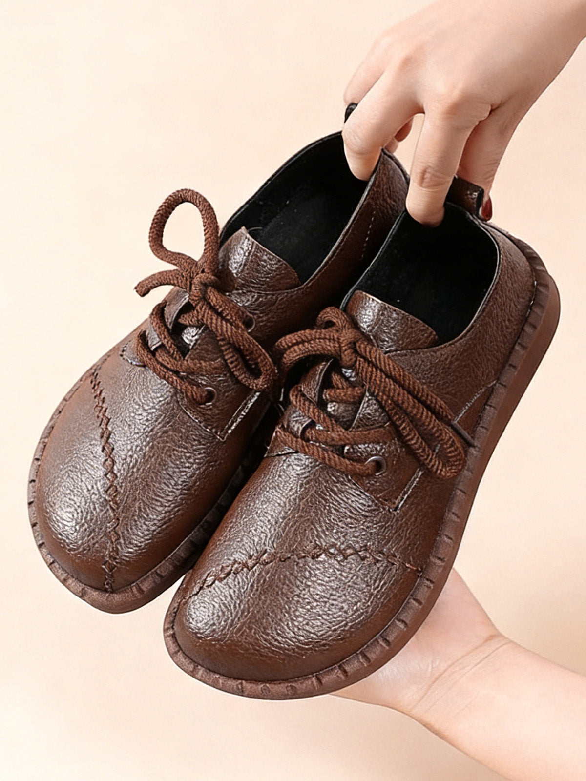 Лофери от Мека Кожа с Дебела Подметка