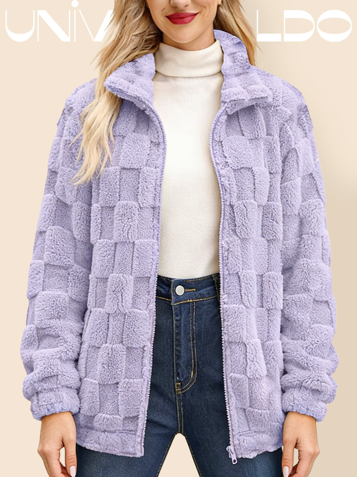 Яке с Изправена Яка, Каре и Молния от Имитиран Кож