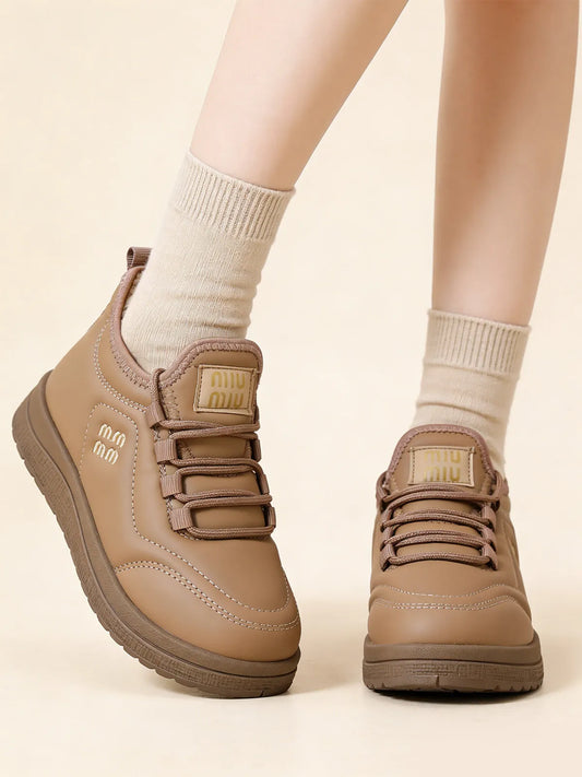 Водоустойчиви Зимни Ботуши от Кожа Без Връзки